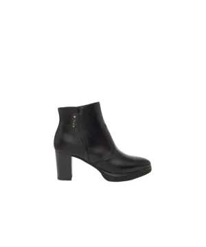 NERO GIARDINI STYLISH ANKLE BOOTS