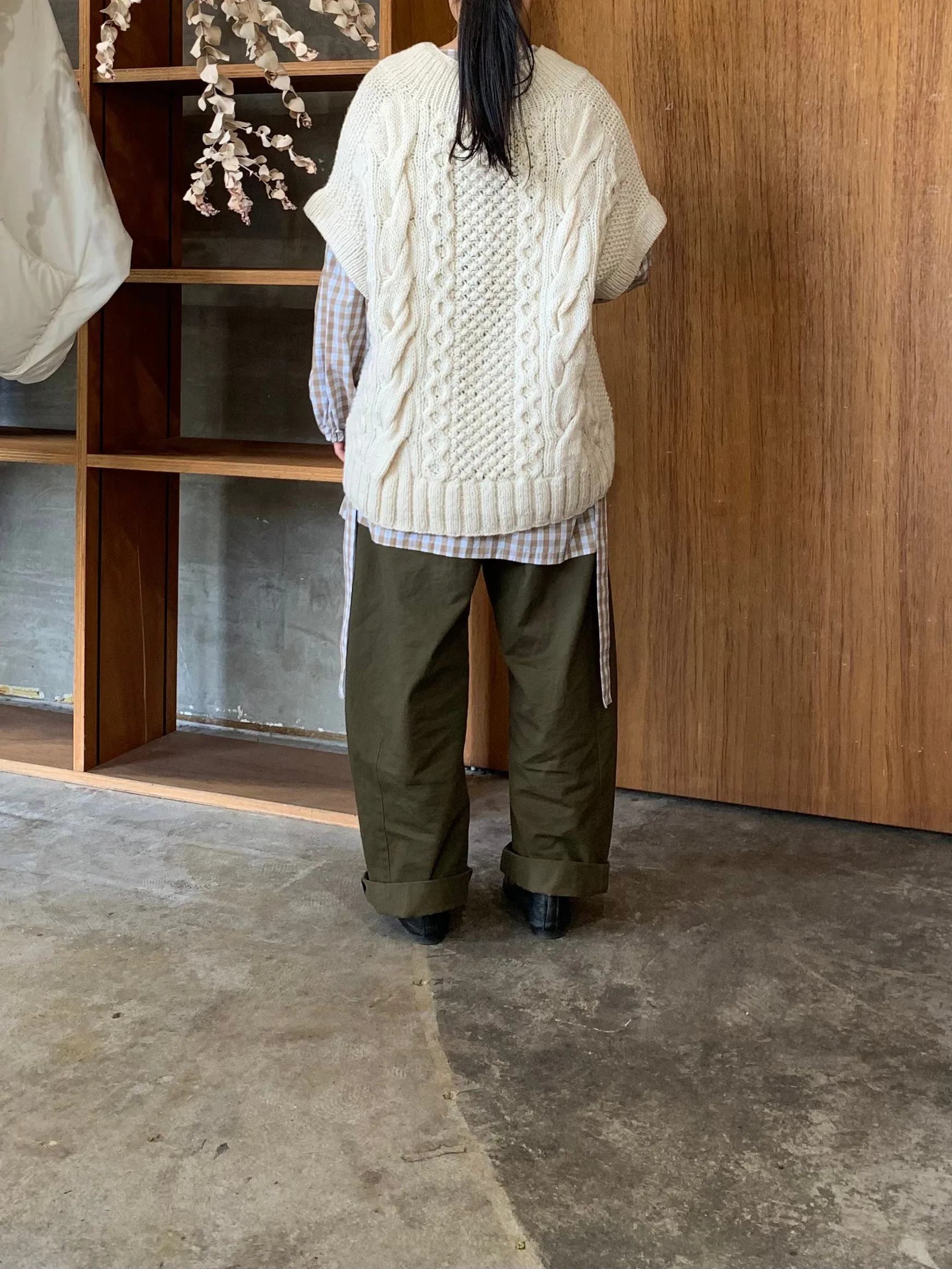 【SALE】tumugu / ロービングケーブル柄編み　2wayベスト