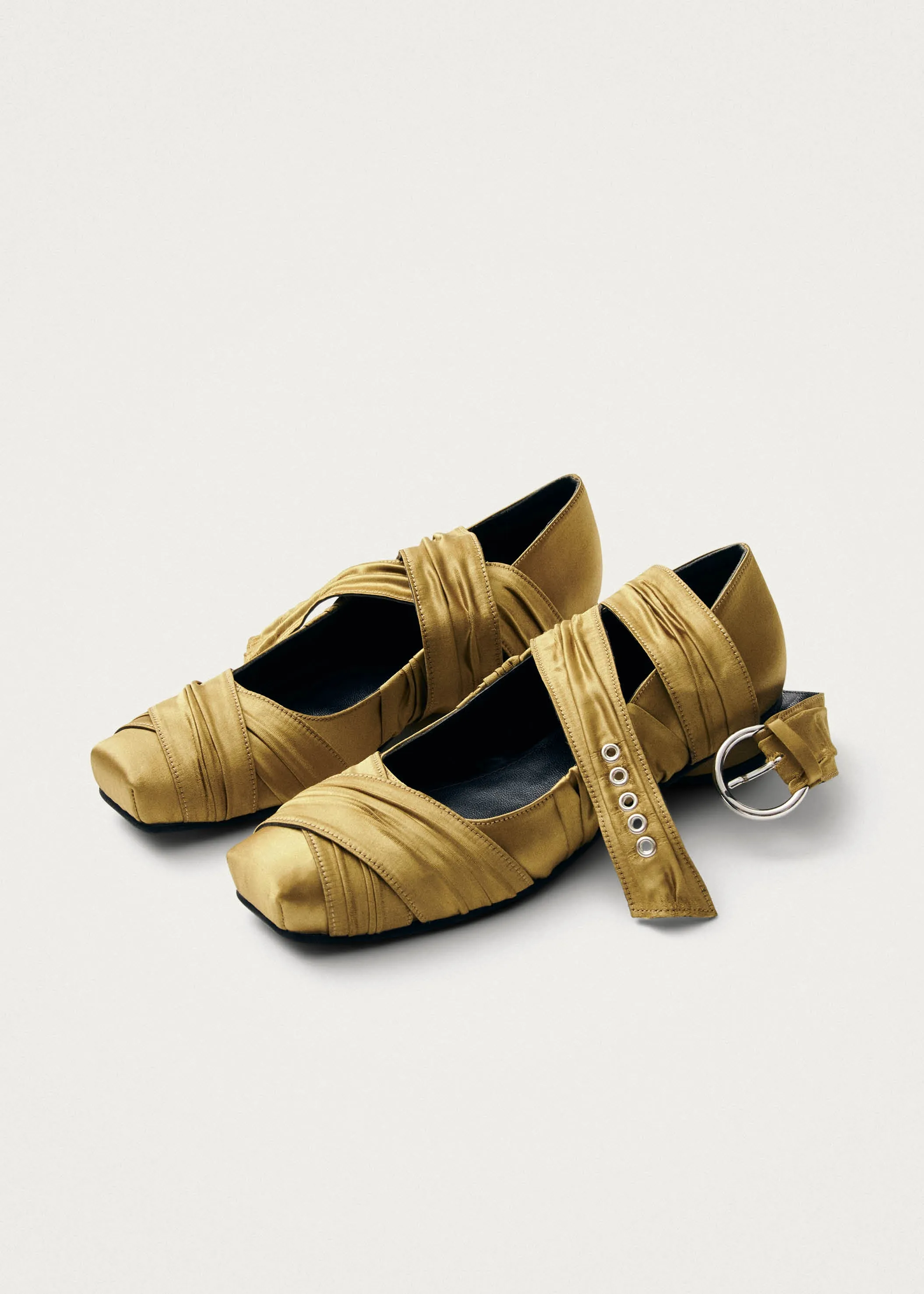 Volant Silky Dark Gold Ballet Flats